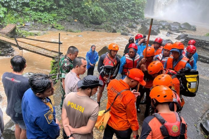 Hendak Cari Drone, Pegawai Kontrak Pemkab Badung Tenggelam Di Kawasan Nungnung 1