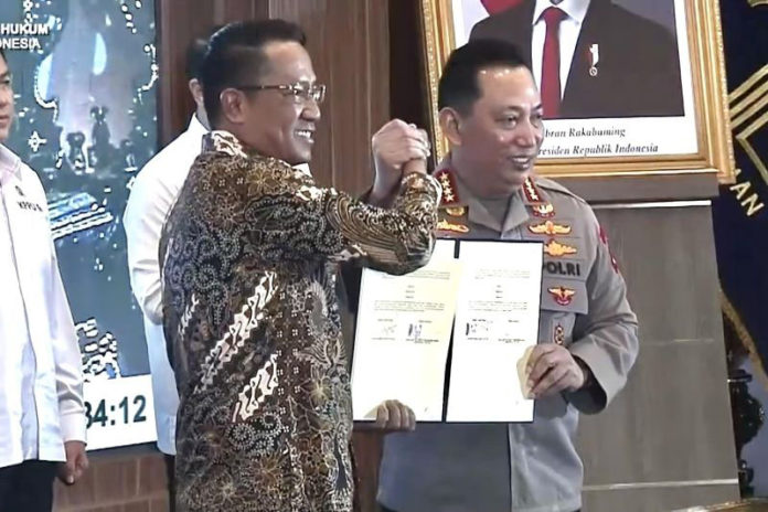Kapolri Tak Berikan Respon Soal TNI Jaga Kejaksaan 1