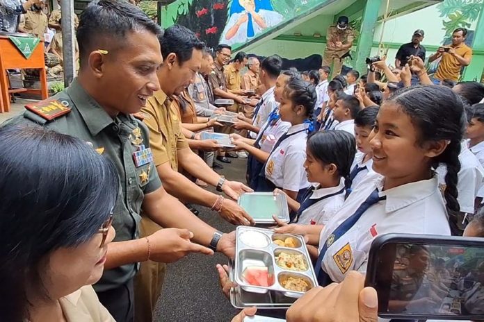 MBG Di Bangli Sasar Ribuan Siswa Di Kecamatan Tembuku 1