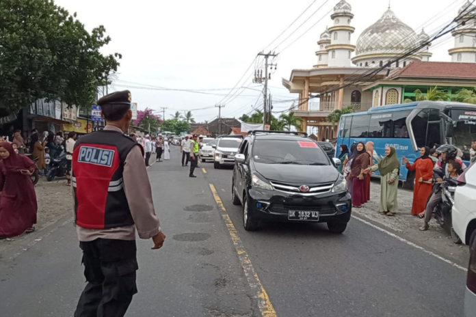 Polres Amankan Tradisi “Ninjau Haji” 1