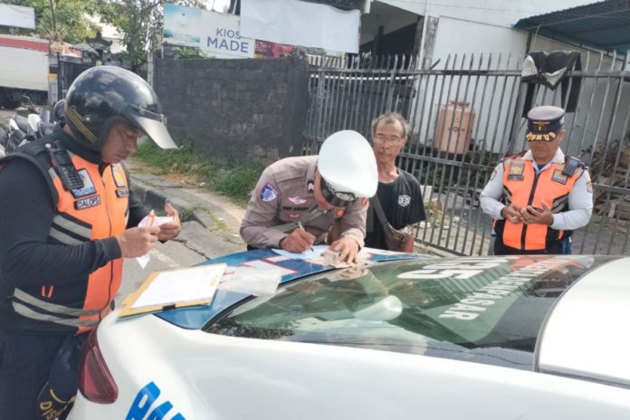 Satlantas Polresta Tindak Parkir Liar Di Jalan Cargo 1