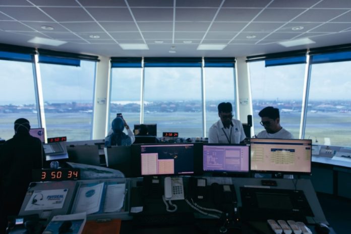 Sepanjang April 2025, AirNav Denpasar Layani 14.437 Pergerakan Penerbangan 1