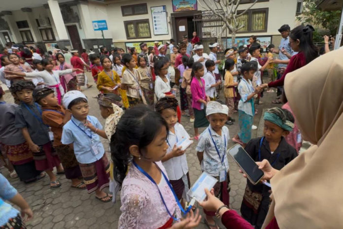 Siswa SDN 6 Benoa Diabsen Digital 1