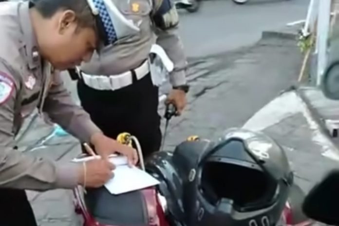 Tanpa STNK, Polisi Tindak Moge Di Ubung 1