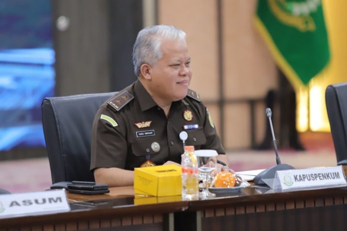 Terkait Suap Putusan Lepas CPO, Kejagung Tetapkan 3 Tersangka TPPU 1