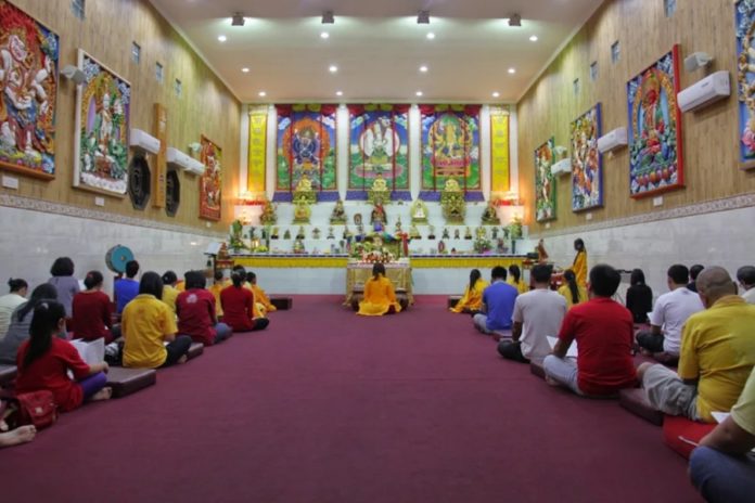 Tradisi Waisak, 5 Momen Sakral Di Vihara Paramita Denpasar 1