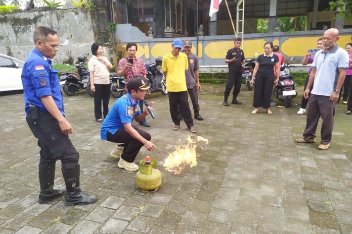 12 Desa Jadi Sasaran, Pemkab Tabanan Gencarkan Simulasi Cegah Kebakaran 1