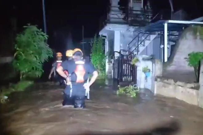 Banjir Landa Sejumlah Tempat, BTN Pemedilan Terparah 1