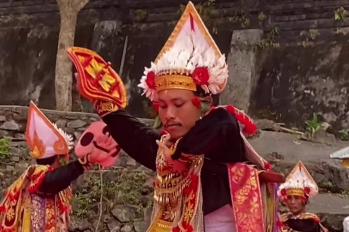 Baris Perisai Jagat Trunyan, Tarian Sakral Dari Kaki Gunung Batur 1