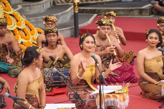 Beberokan Di Taman Penasar, Suara Sastra Untuk Kesadaran Budaya 1