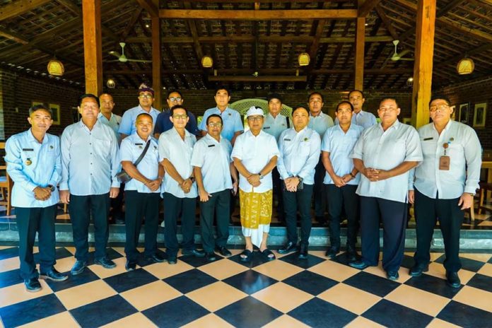 Bupati Adi Arnawa Berikan Pengarahan Kepada Pengurus FK3D Se Kabupaten Badung 1