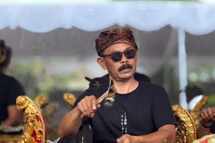 Ida Bagus Kartika, Tukang Ugal Lawas Panggul “Maplincer” 1