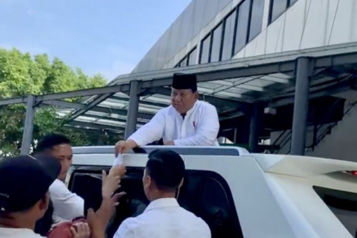 Idul Adha, Pedagang Di Depan Masjid Istiqlal Kecipratan Rezeki Dari Presiden 1