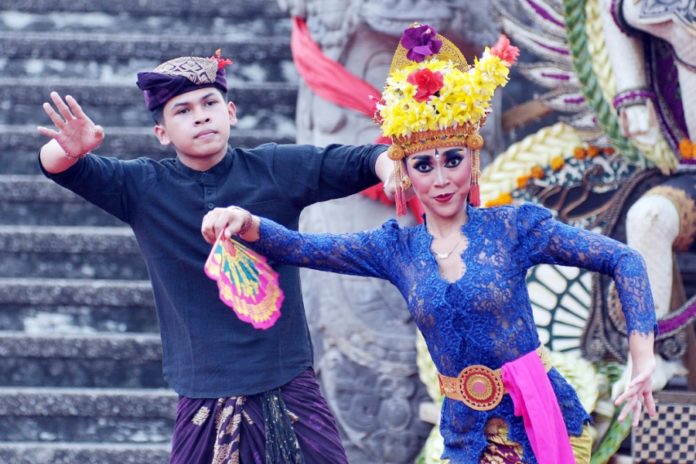 Jogeg Bumbung Padma Sari Tak Lekang Zaman 1