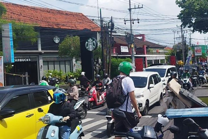 Kemacetan Wilayah Kuta Utara Belum Teratasi 1