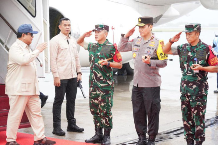Pangdam Udayana Sambut Kedatangan Presiden RI Prabowo Subianto Di Bali 1