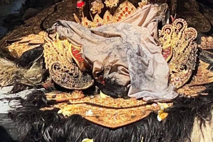 Pelawatan Barong Terbakar, Desa Adat Seminyak Gelar Upacara Bendupiduka 1