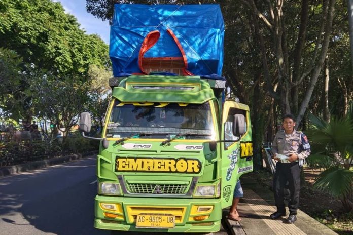 Penindakan Dimulai Juli, Penertiban ODOL Di Jalur Denpasar Gilimanuk Mulai Dilakukan 1