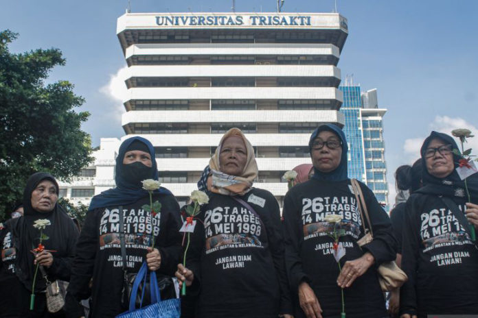 Pernyataan Menbud Soal Kekerasan Seksual 98 Menuai Kritikan 1