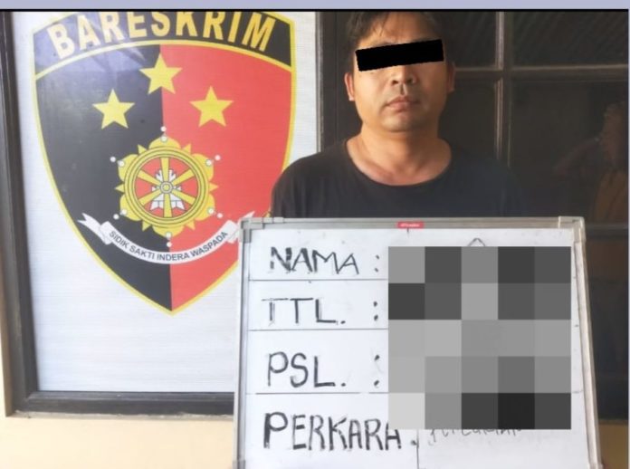 Pungut HP Polisi, Warga Jabar Disel 1