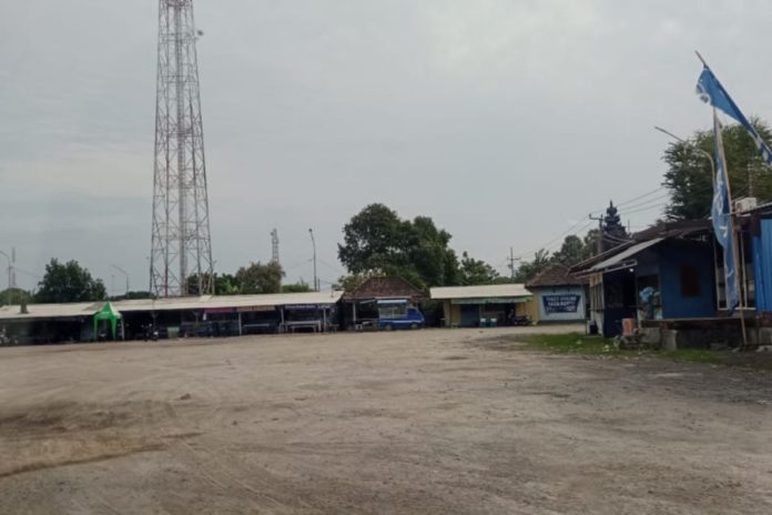 Rencana Digelar 3 Hari, Baru Sehari Penyekatan Truk Logistik Di Gilimanuk Dihentikan 1