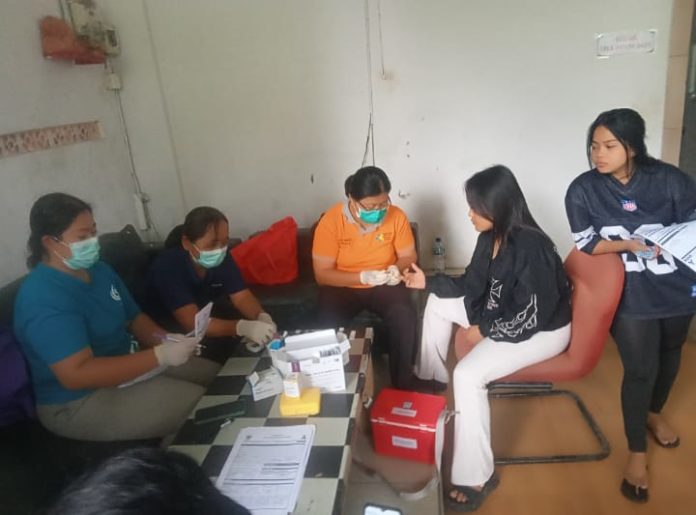 Sasar Pekerja Kafe, Bidan Desa Dan Petugas Puskesmas Payangan Laksanakan Tes Dan Konseling HIV 1