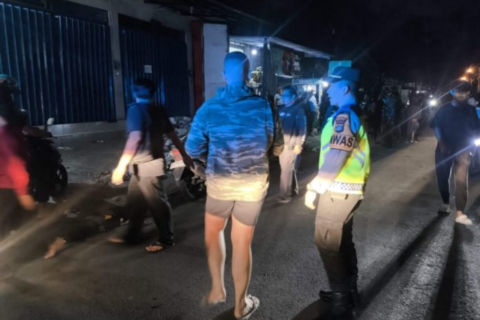 Sejumlah Remaja Bentrok Di Sesetan 1