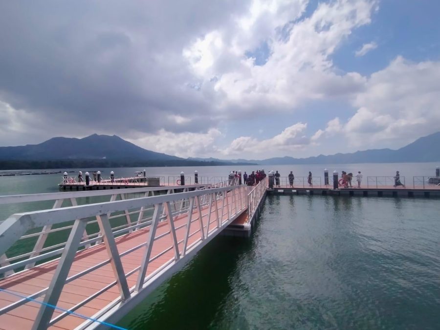 Kapal Pesiar Ramah Lingkungan Siap Berlayar di Danau Batur, Pariwisata Bangli Makin Kelas Dunia
