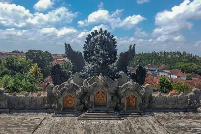 Tabanan Pungut Retribusi Penggunaan Fasilitas Umum Unggulan 1