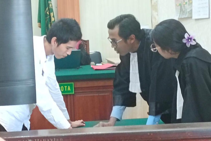 Tergiur Upah Sabu, Sales Roti Asal Jember Dibui Enam Tahun 1