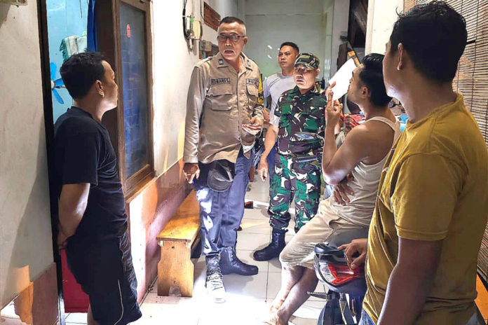 Tim Lintas Instansi Sidak Duktang Di Semarapura Klod, 20 Orang Jalani Tes Urine 1