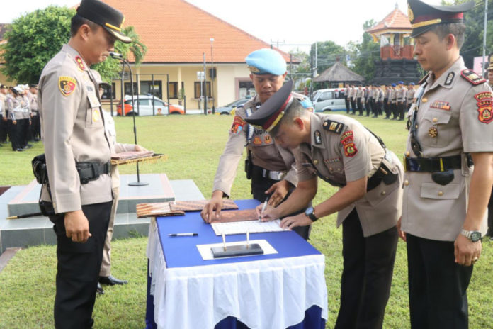 Tujuh Perwira Polres Buleleng Dimutasi 1