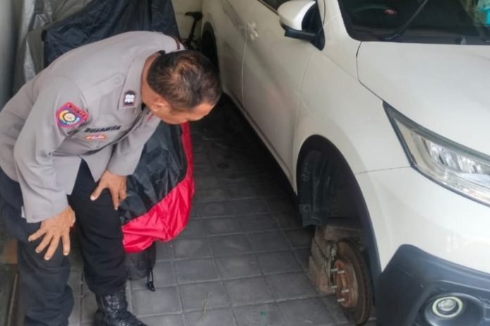 Ditinggalkan WNA, Mobil Raib Di Canggu 1