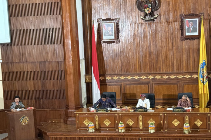Fraksi Demokrat Nasdem Soroti Anak Muda Bali Banyak Kerja Ke Luar Negeri 1