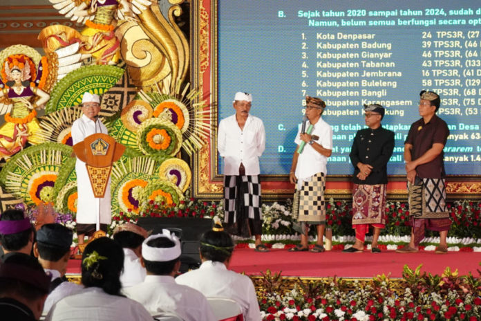 GUBERNUR KOSTER TEGASKAN KEPALA DESA, LURAH, DAN BENDESA ADAT KUNCI SUKSES GERAKAN BALI BERSIH SAMPAH 1