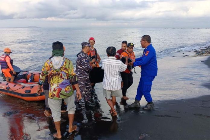 Hari Ketujuh Pencarian, Jasad Diduga Korban KMP Tunu Pratama Jaya Ditemukan Di Perairan Pebuahan 1