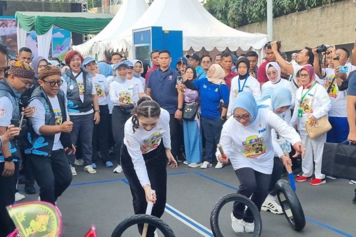 Istri Wapres Mengajak Masyarakatkan Permainan Tradisional 1