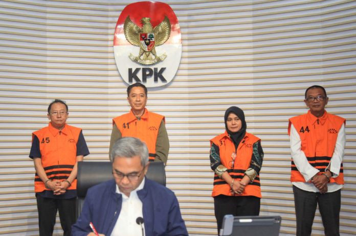 KPK Tahan 4 Tersangka Kasus Dugaan Pemerasan TKA 1