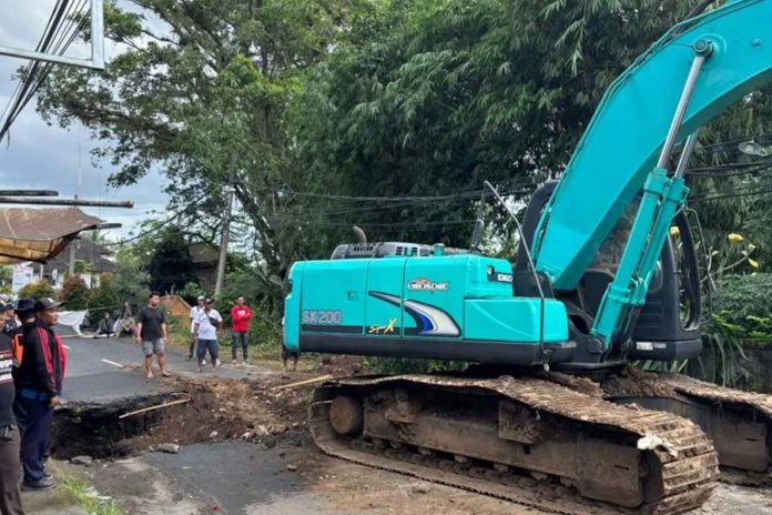 Perbaikan Jalan Jebol Di Tista Dimulai, Ditarget Rampung 3 Minggu 1