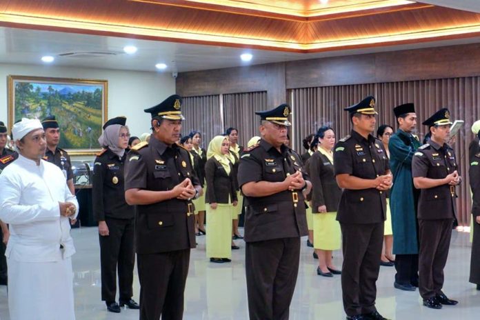 Putu Gede Astawa Resmi Dilantik Jadi Wakajati 1