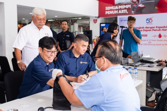 Rayakan HUT Ke 55, Astra Motor Gelar Donor Darah Serentak Di 12 Wilayah 1