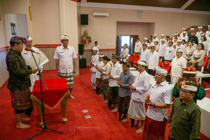 Sejumlah Pejabat Eselon II Di Pemkab Bangli Dimutasi 1