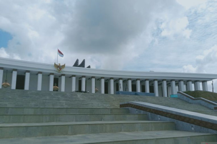 Upacara Kemerdekaan Di Istana Garuda Tunggu Arahan 1
