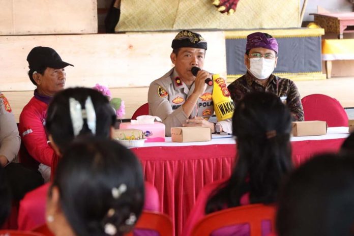 Warga Keluhkan Truk Melintas Di Jalan Matahari Klungkung 1