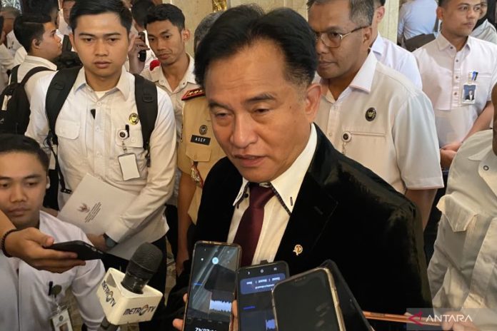 Diberi Amnesti, Yusril Sebut Kasus Yulianus Paonganan Terkait Politik 1