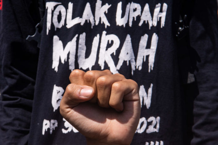 Menguak Aksi Demo Buruh: Efektivitas Penetapan UMP 1