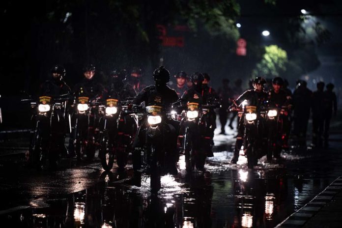 Polisi Antiteror Jaga Ketat Mako Brimob Kwitang 1