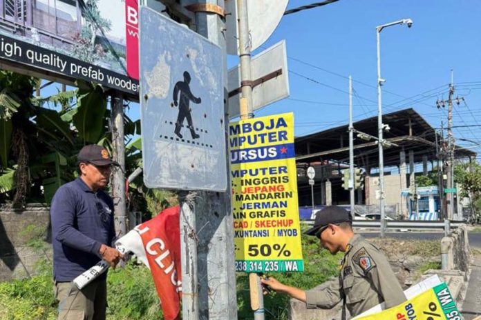 Ratusan Reklame Di Denpasar Bodong 1