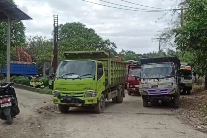 Sampah Organik Dilarang Masuk Ke TPA Suwung Mulai 1 Agustus, Sejumlah Truk Putar Balik 1