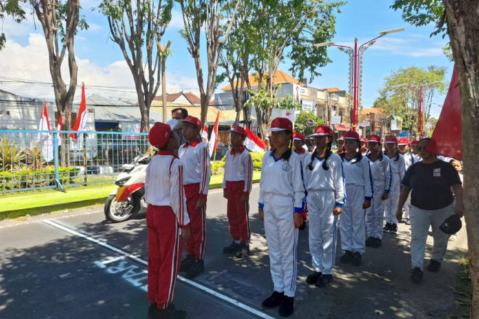 Semarak HUT Ke 80 RI Di Buleleng, Ratusan Peserta Ikuti Lomba Gerak Jalan 1